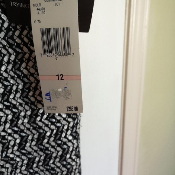 Anne Klein skirt, NWT - Picture 2 of 4